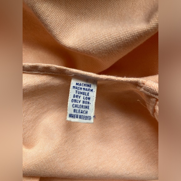 Ralph Lauren 100% cotton, soft light pink, peach, partial button down - Picture 7 of 7